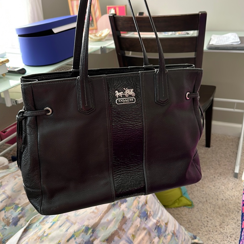 Black coach tote bag